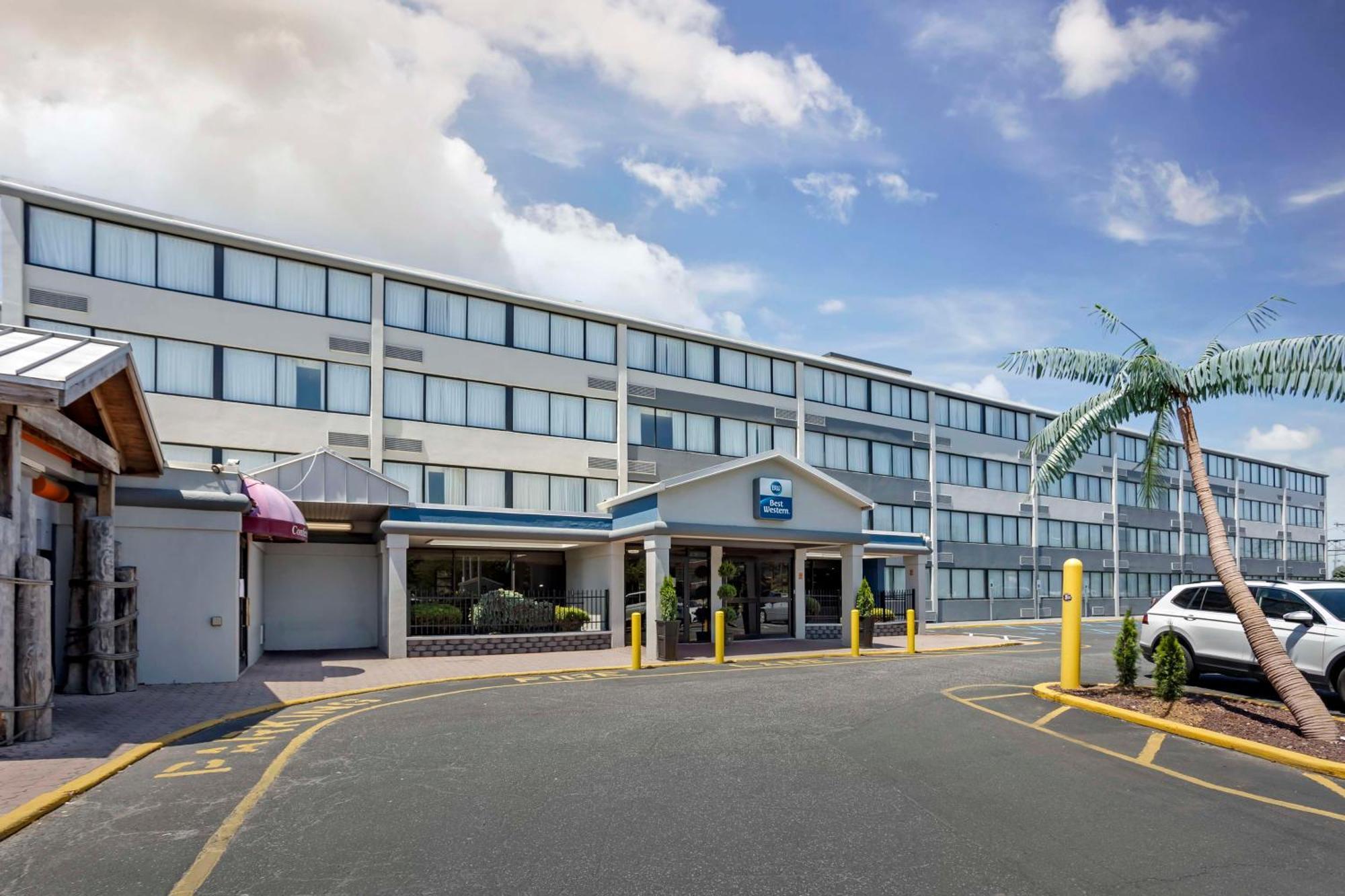 Best Western Rutgers University Hotel East Brunswick Esterno foto